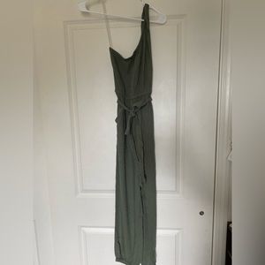 One shoulder jumpsuit